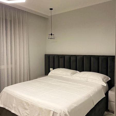 City Rest Bllok Tirana Extérieur photo